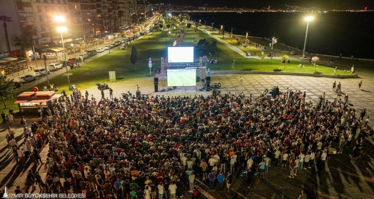 Dev ekranda final heyecanı